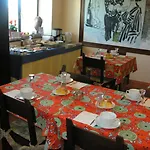 Las Quintas Inn 3*