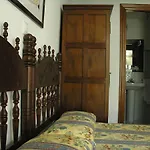 Las Quintas Inn